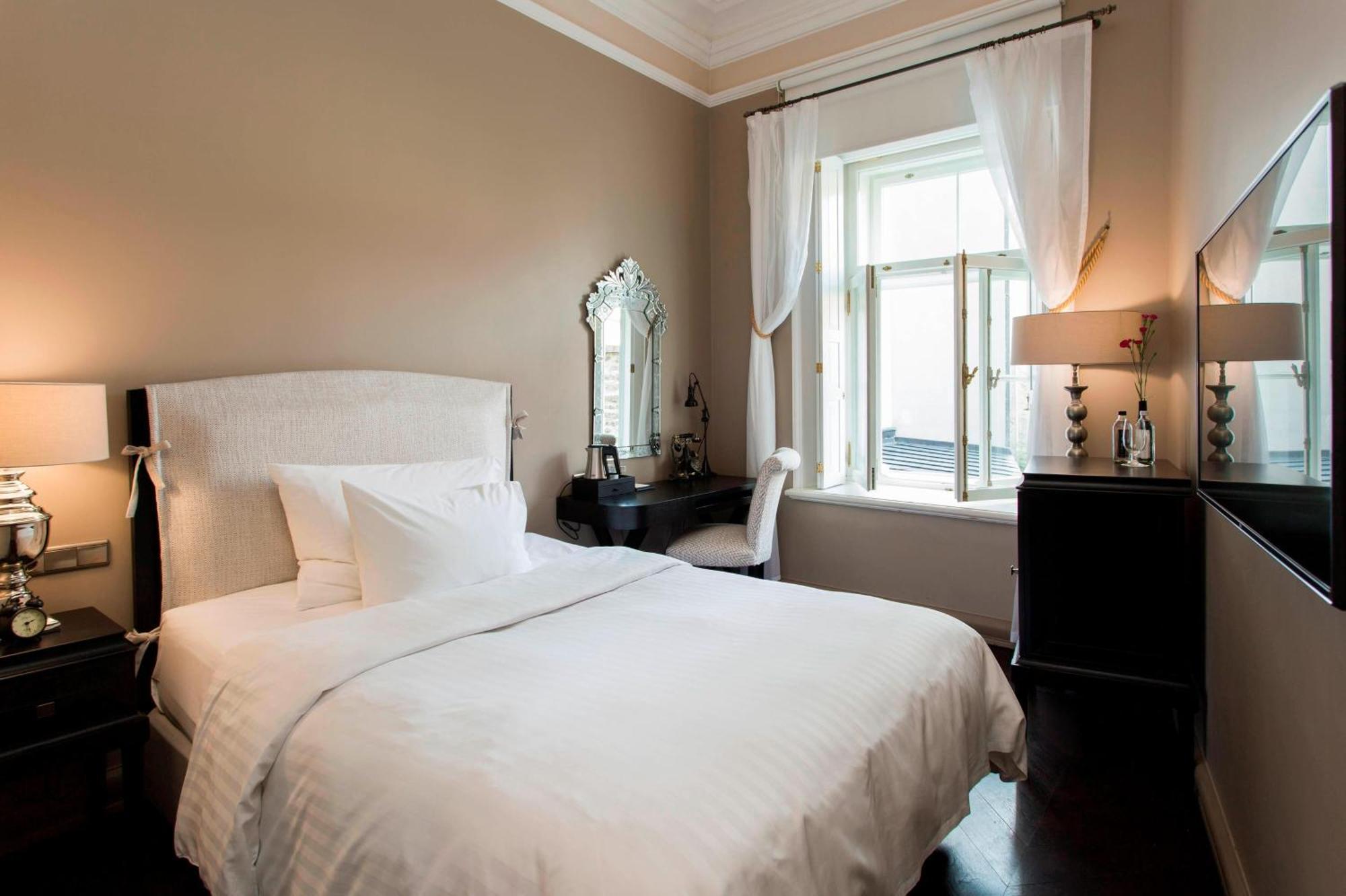 Hotel Telegraaf, Autograph Collection Ταλίν Εξωτερικό φωτογραφία A room at Hotel Axelmannstein