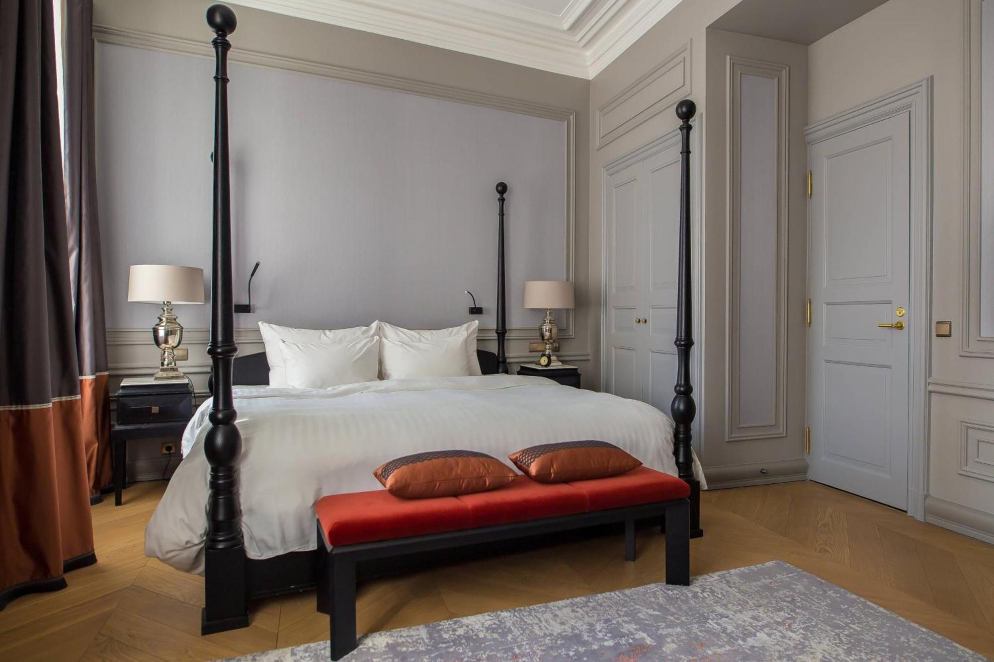 Hotel Telegraaf, Autograph Collection Ταλίν Εξωτερικό φωτογραφία A bedroom at the hotel