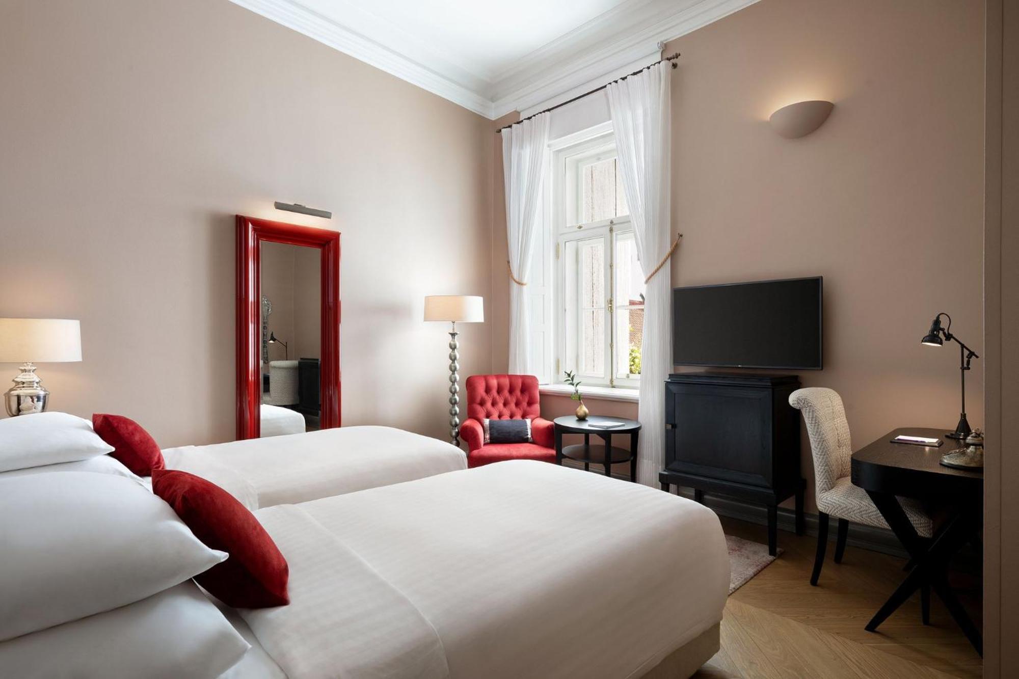 Hotel Telegraaf, Autograph Collection Ταλίν Εξωτερικό φωτογραφία A room at the hotel