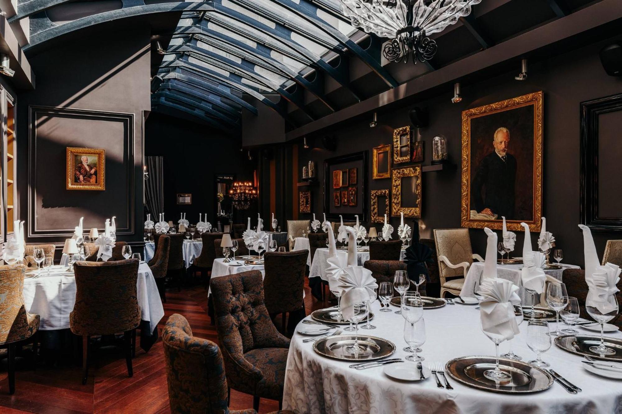 Hotel Telegraaf, Autograph Collection Ταλίν Εξωτερικό φωτογραφία Restaurant "La Table d'Or"