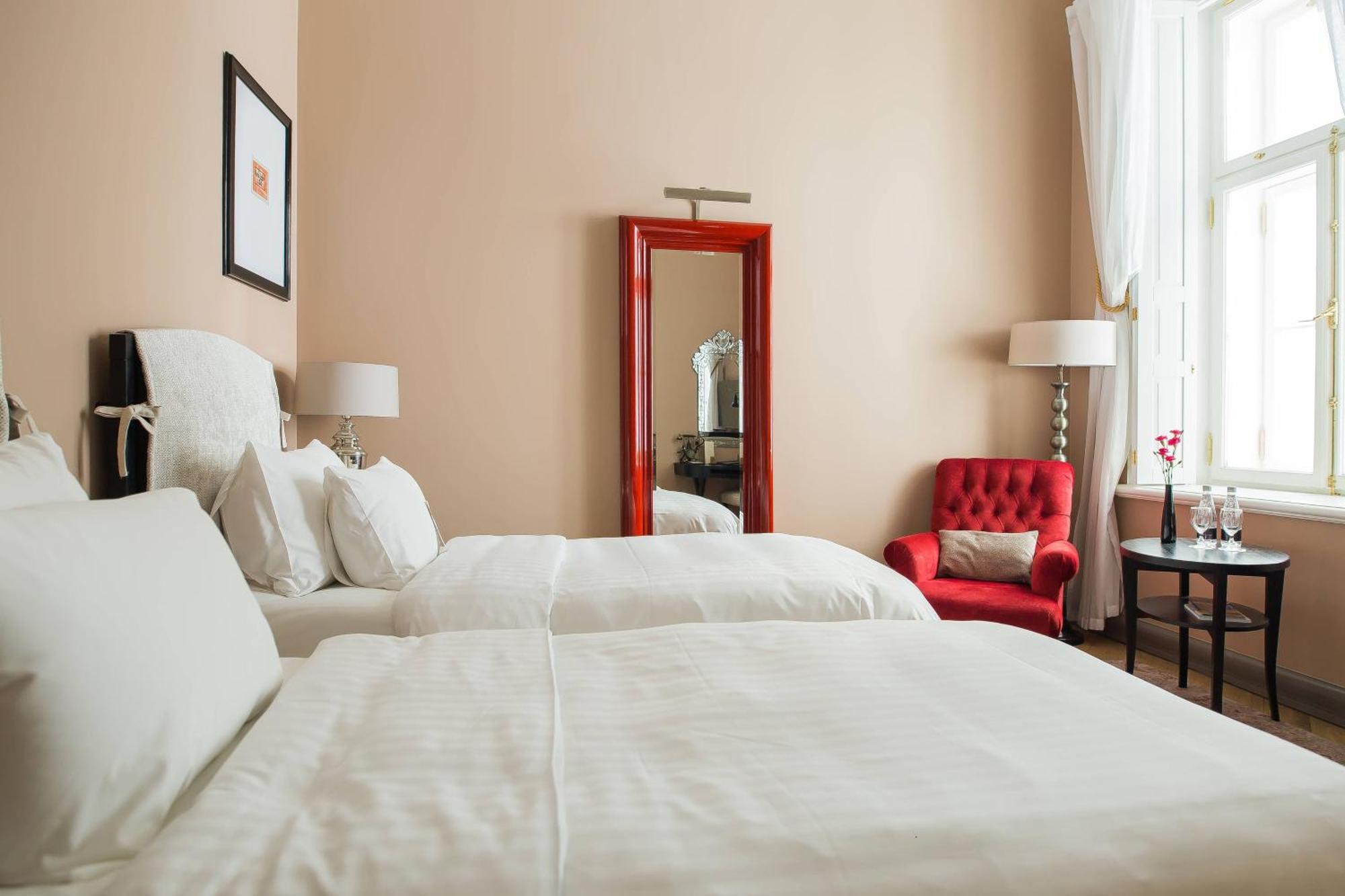 Hotel Telegraaf, Autograph Collection Ταλίν Εξωτερικό φωτογραφία A room at the hotel